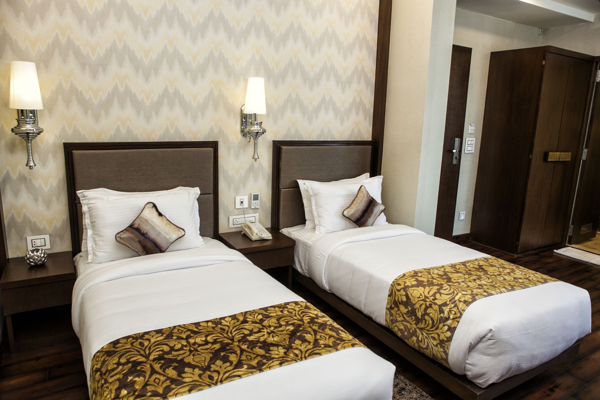Hotel Gangakashi Nagpur Exterior photo